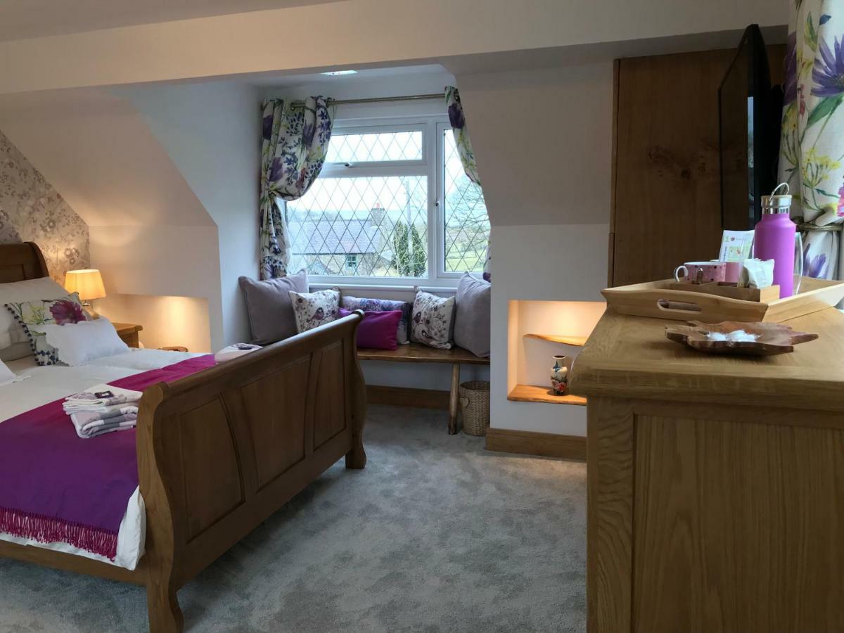 Bed and breakfast Lon Y Traeth 5*